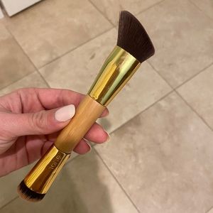Tarte Dual Contouring Brush
